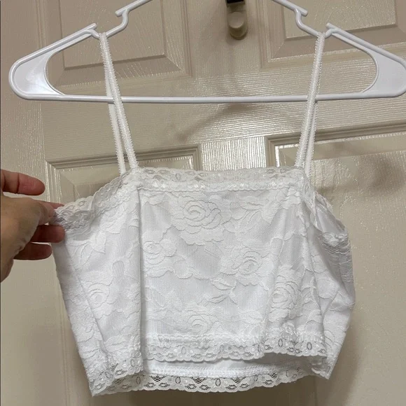 Pure Style Lace Crop Top White Semi-Sheer Gorgeous Rose Floral Lace Overlay M - Picture 7 of 10